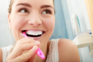 limpiarse los dientes