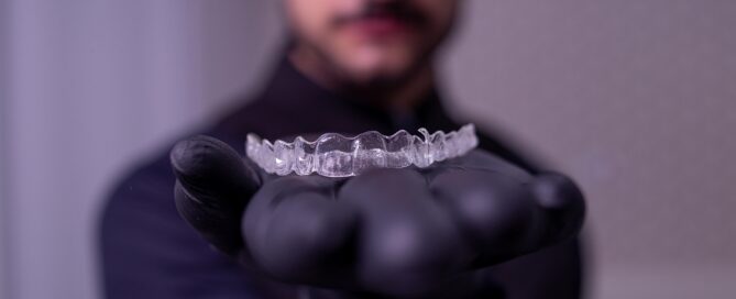 Dientes tordidos adultos