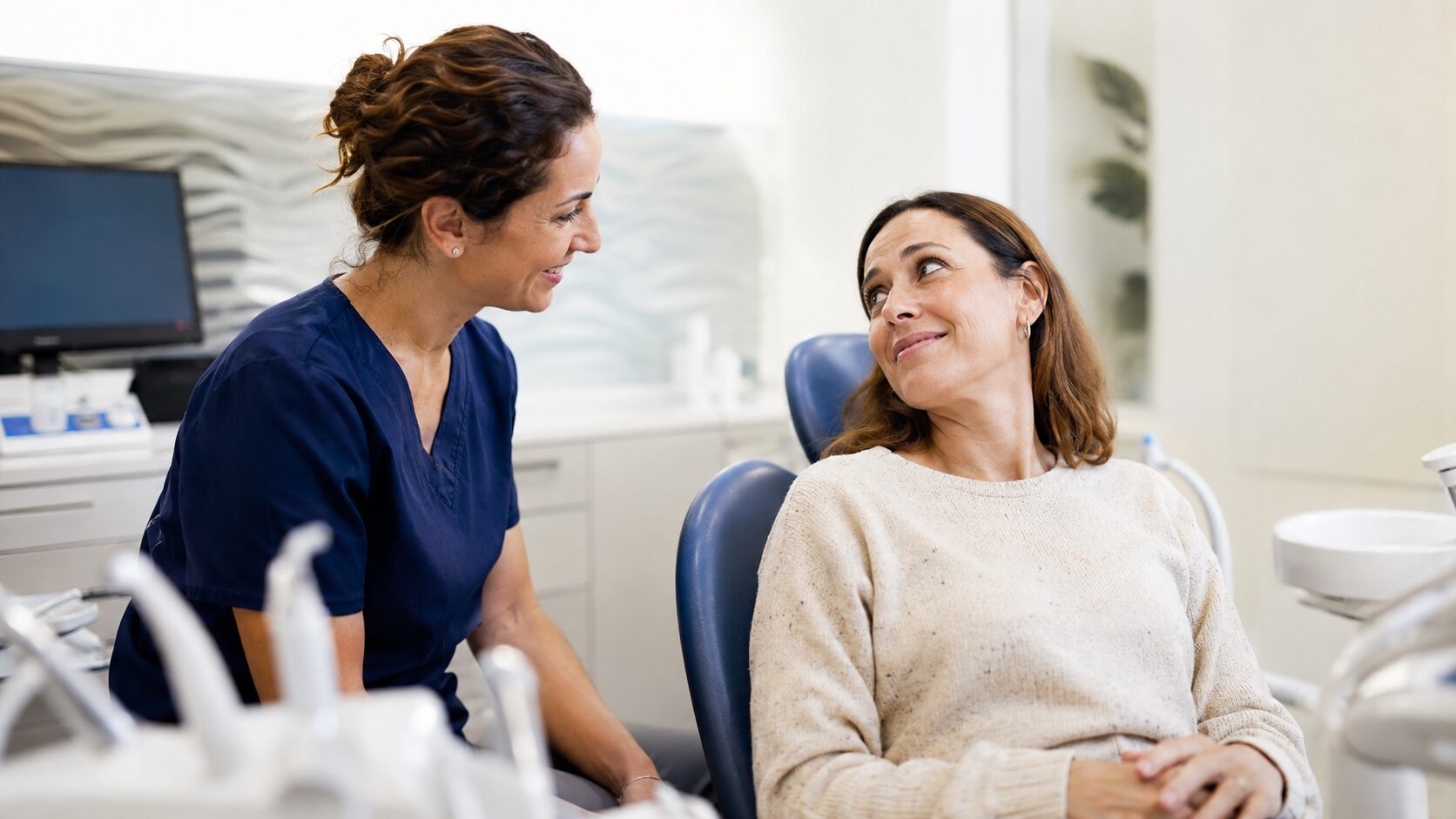 Llevas años sin ir al dentista por miedo: ¿Cómo volver sin agobios?
